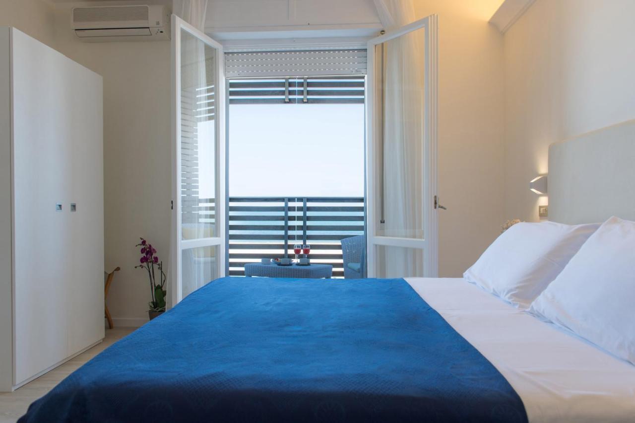 Kiss Beachfront Hotel & Restaurant Cervia Pokój zdjęcie