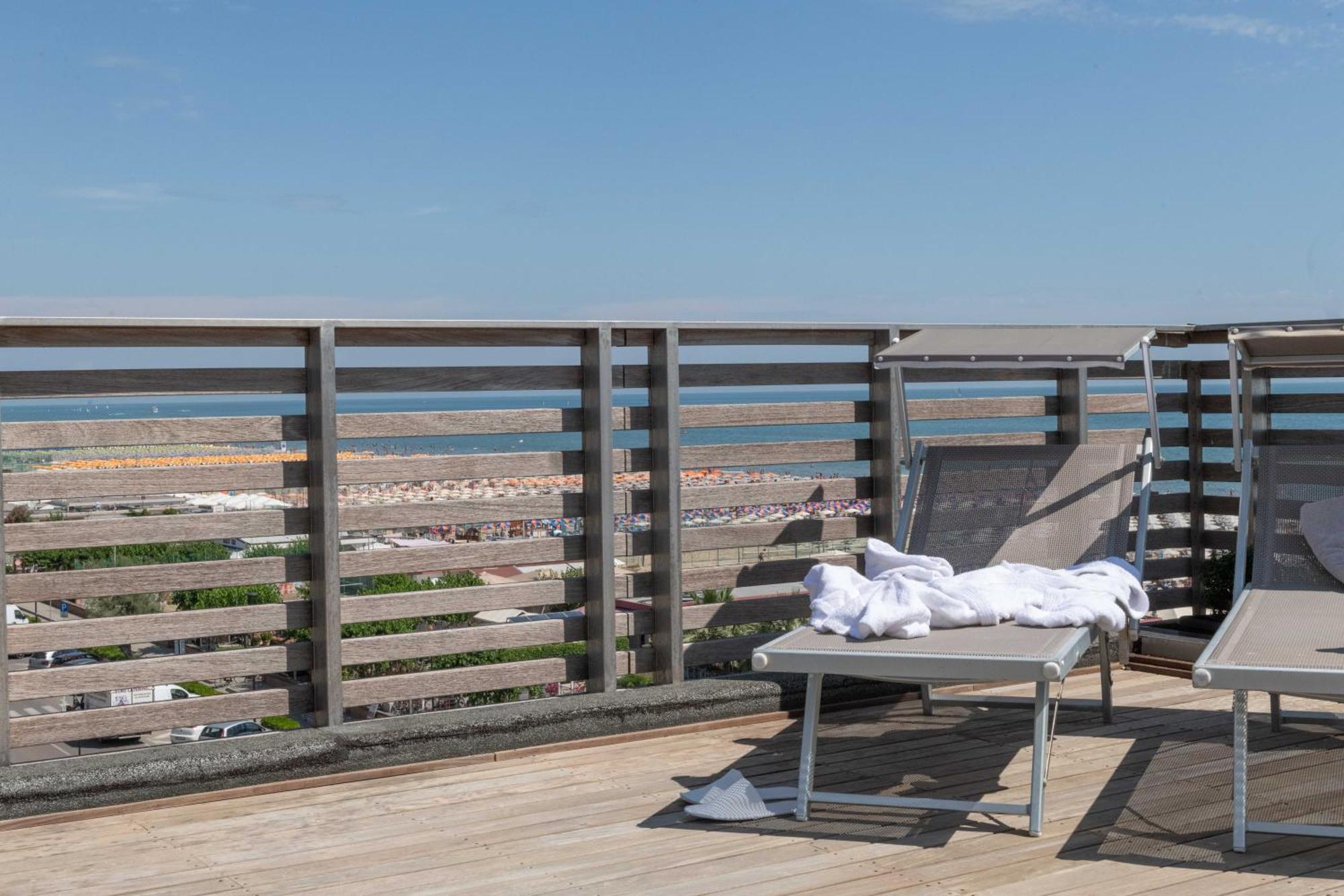 Kiss Beachfront Hotel & Restaurant Cervia Zewnętrze zdjęcie