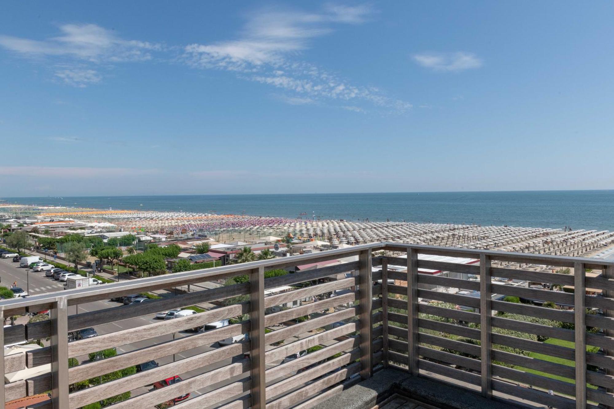 Kiss Beachfront Hotel & Restaurant Cervia Zewnętrze zdjęcie