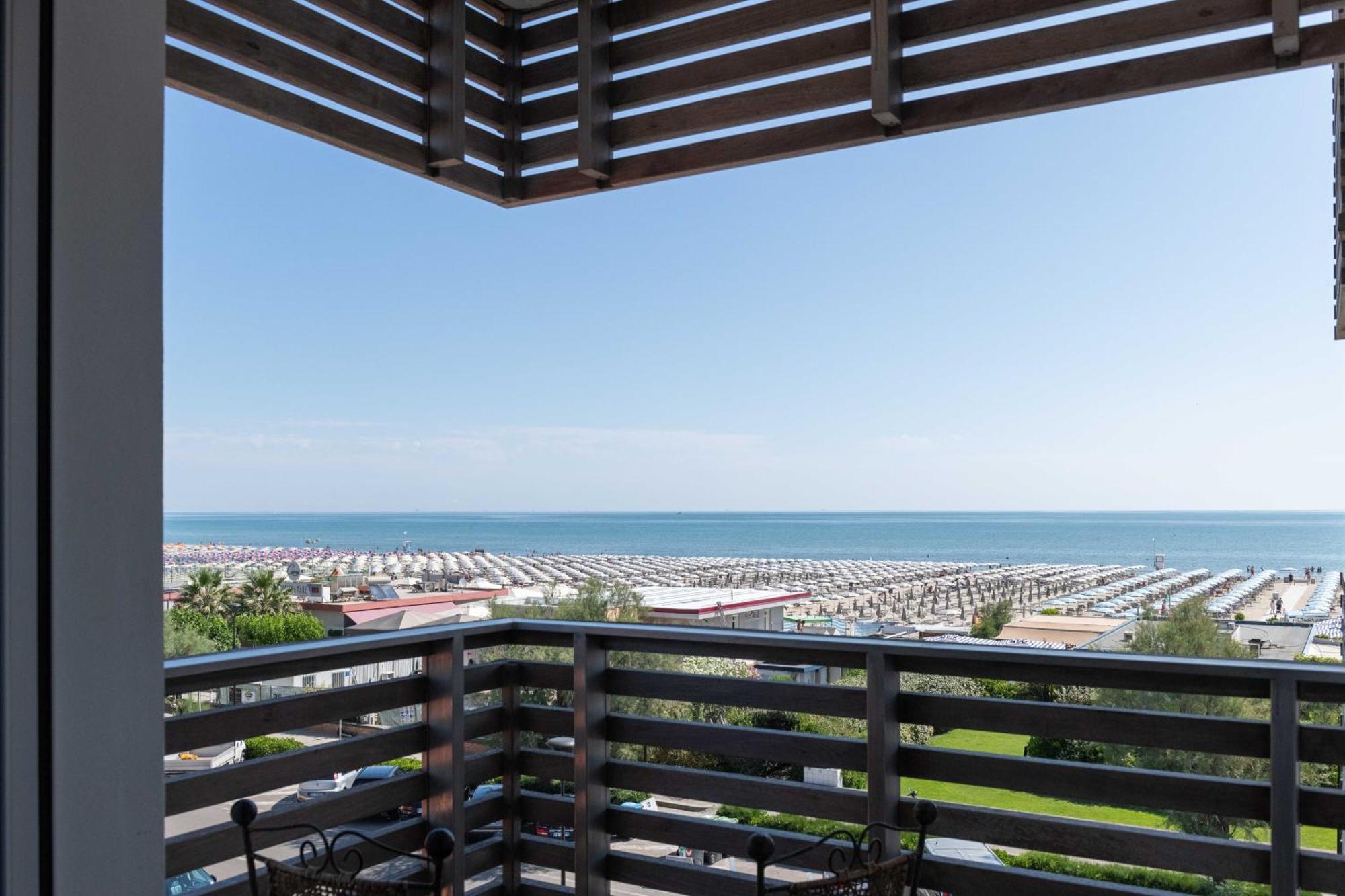Kiss Beachfront Hotel & Restaurant Cervia Zewnętrze zdjęcie