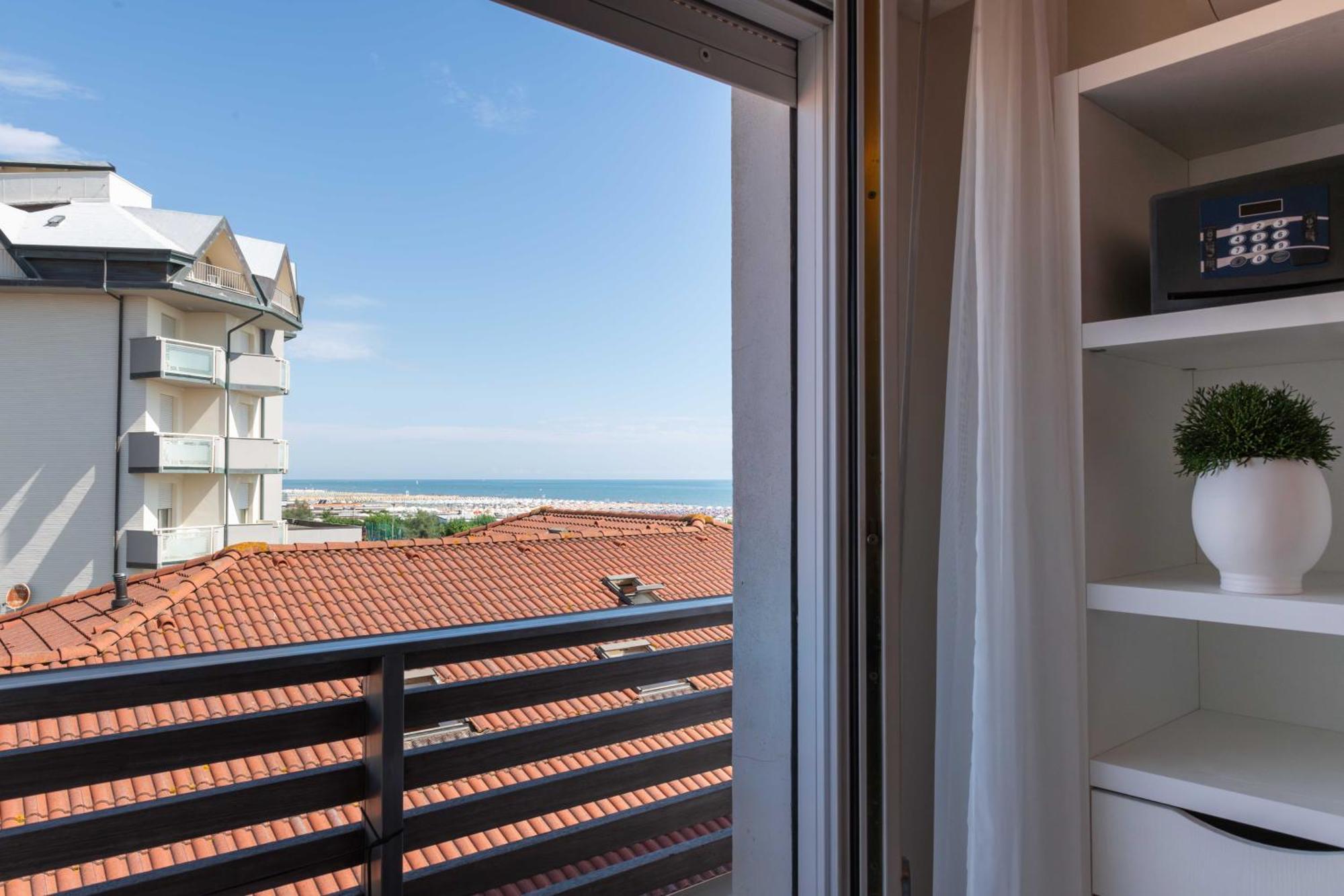 Kiss Beachfront Hotel & Restaurant Cervia Zewnętrze zdjęcie
