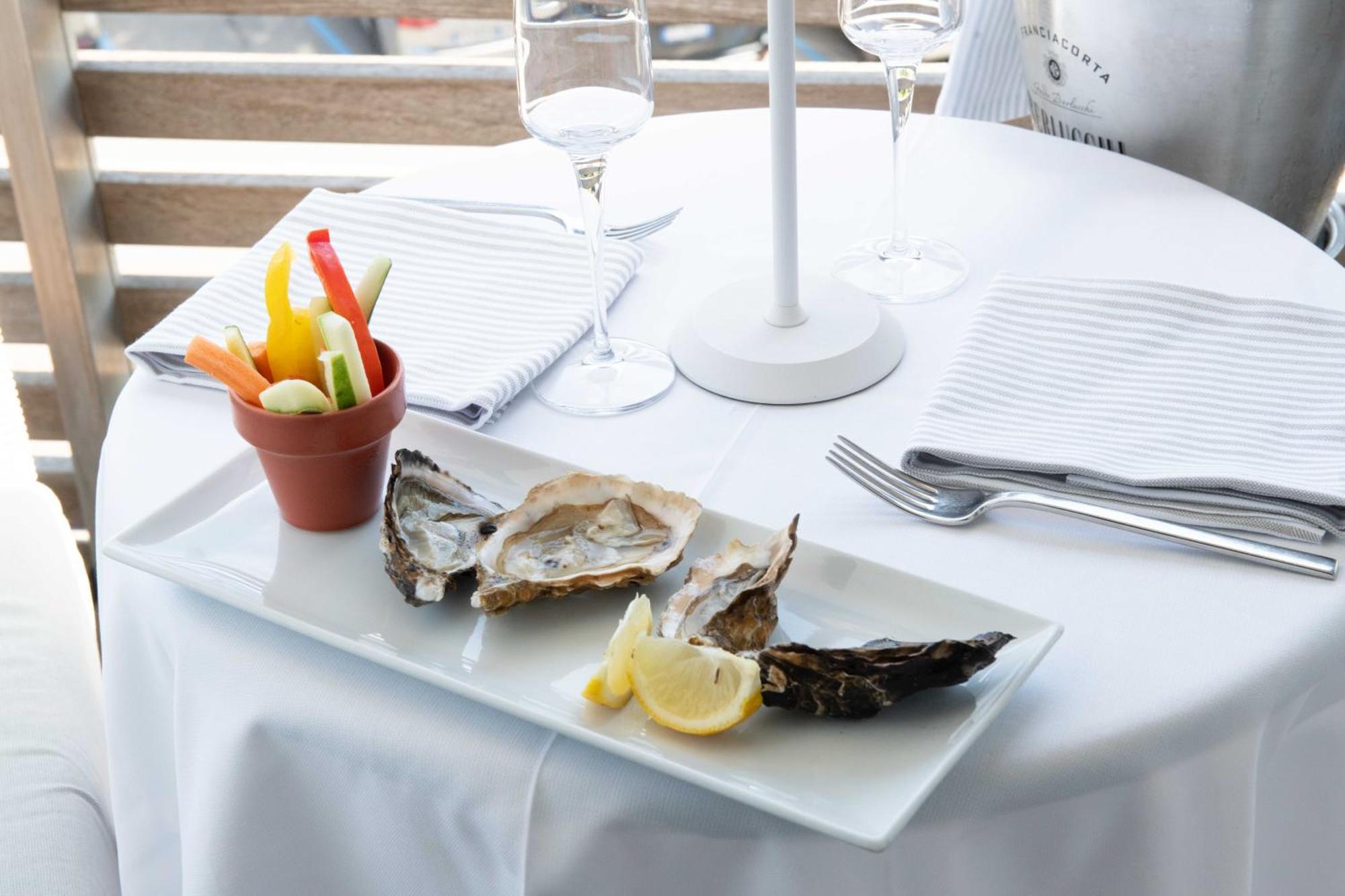Kiss Beachfront Hotel & Restaurant Cervia Zewnętrze zdjęcie