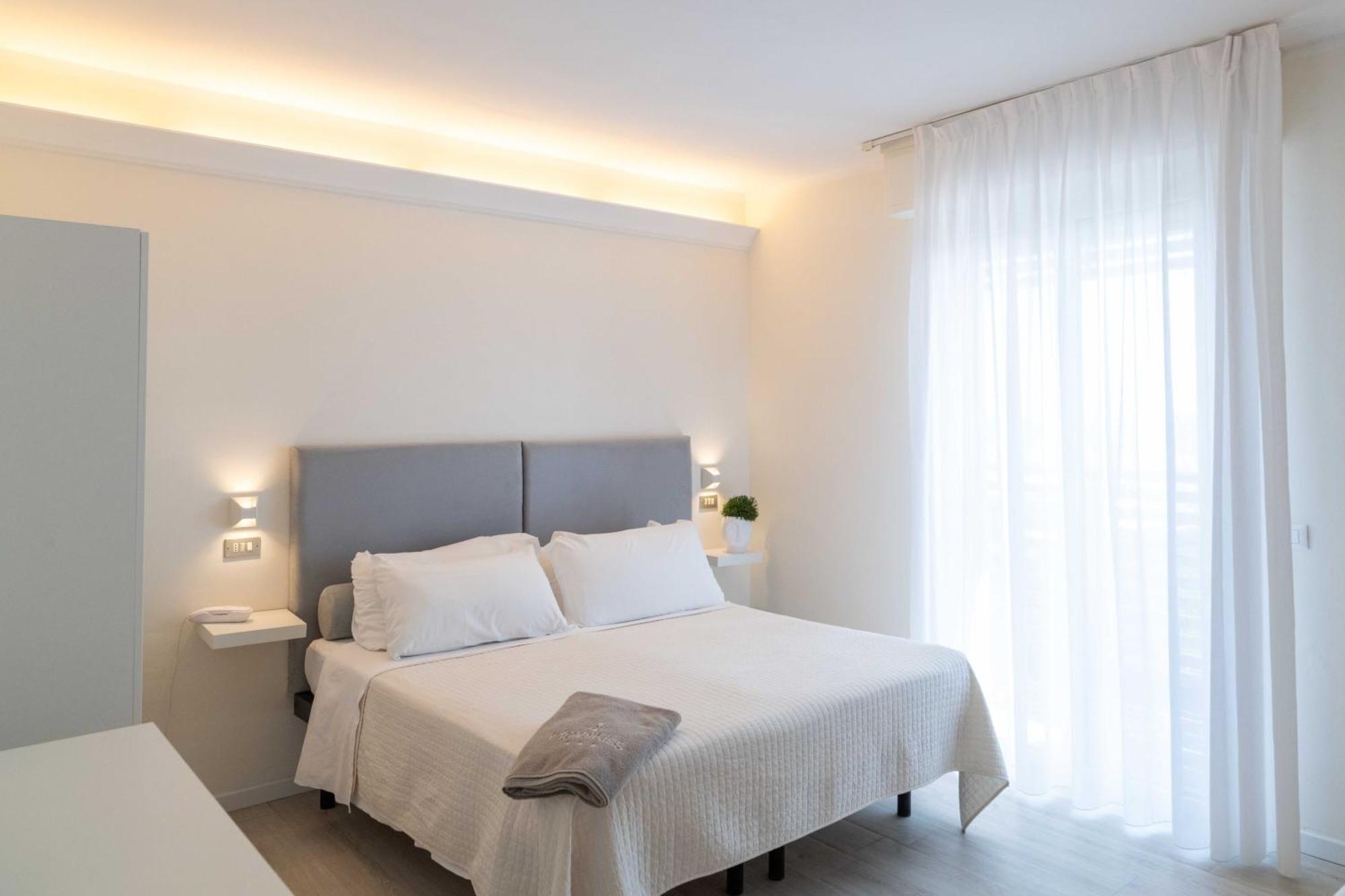 Kiss Beachfront Hotel & Restaurant Cervia Zewnętrze zdjęcie